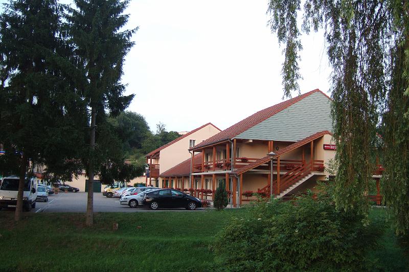 3-4-16 Kedange-sur-Canner.JPG - Ankunft nach 27 Kilometern im Hotel in Kédange-sur-Canner